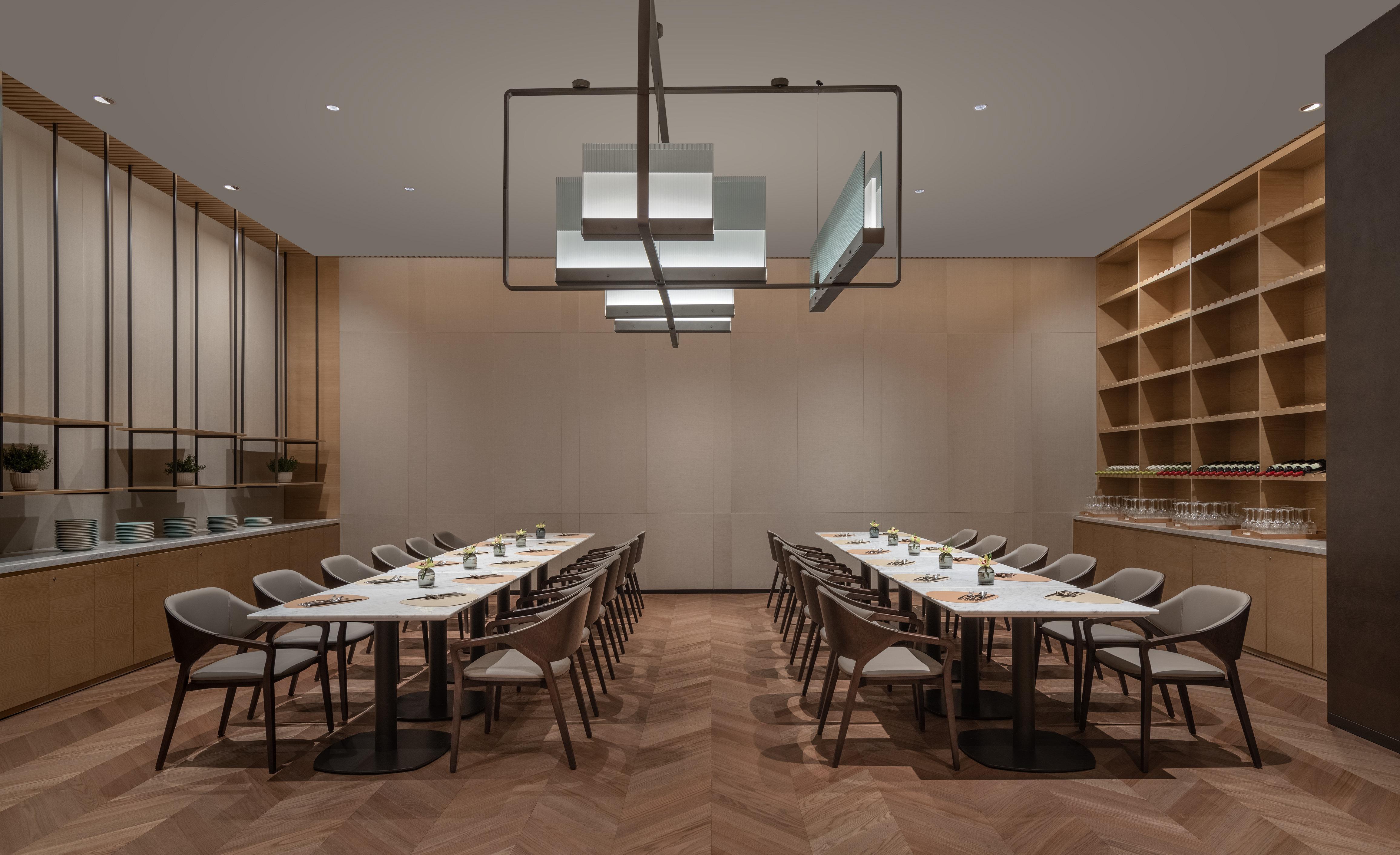 Holiday Inn Chongqing Guanyinqiao By Ihg Exterior photo