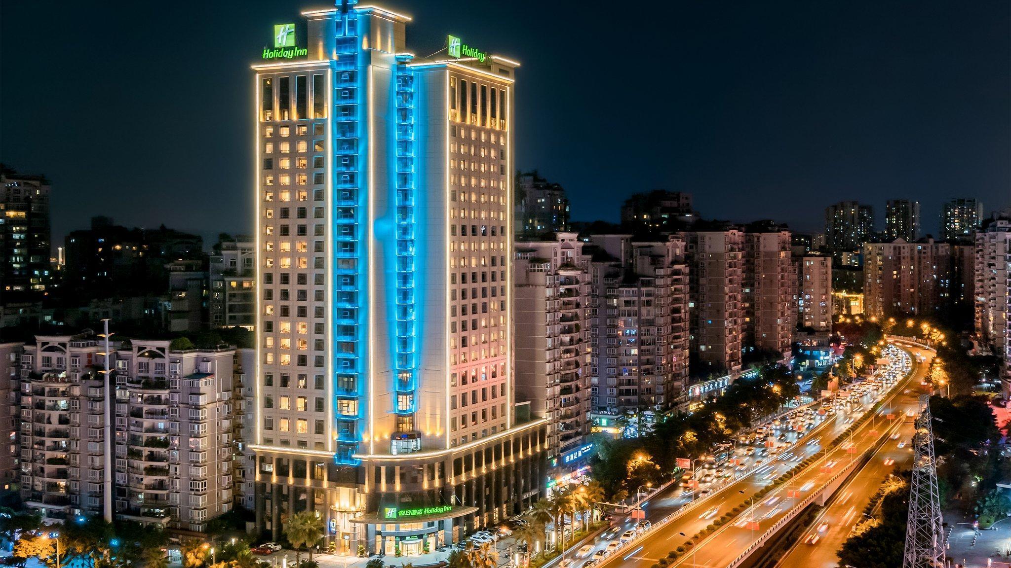 Holiday Inn Chongqing Guanyinqiao By Ihg Exterior photo