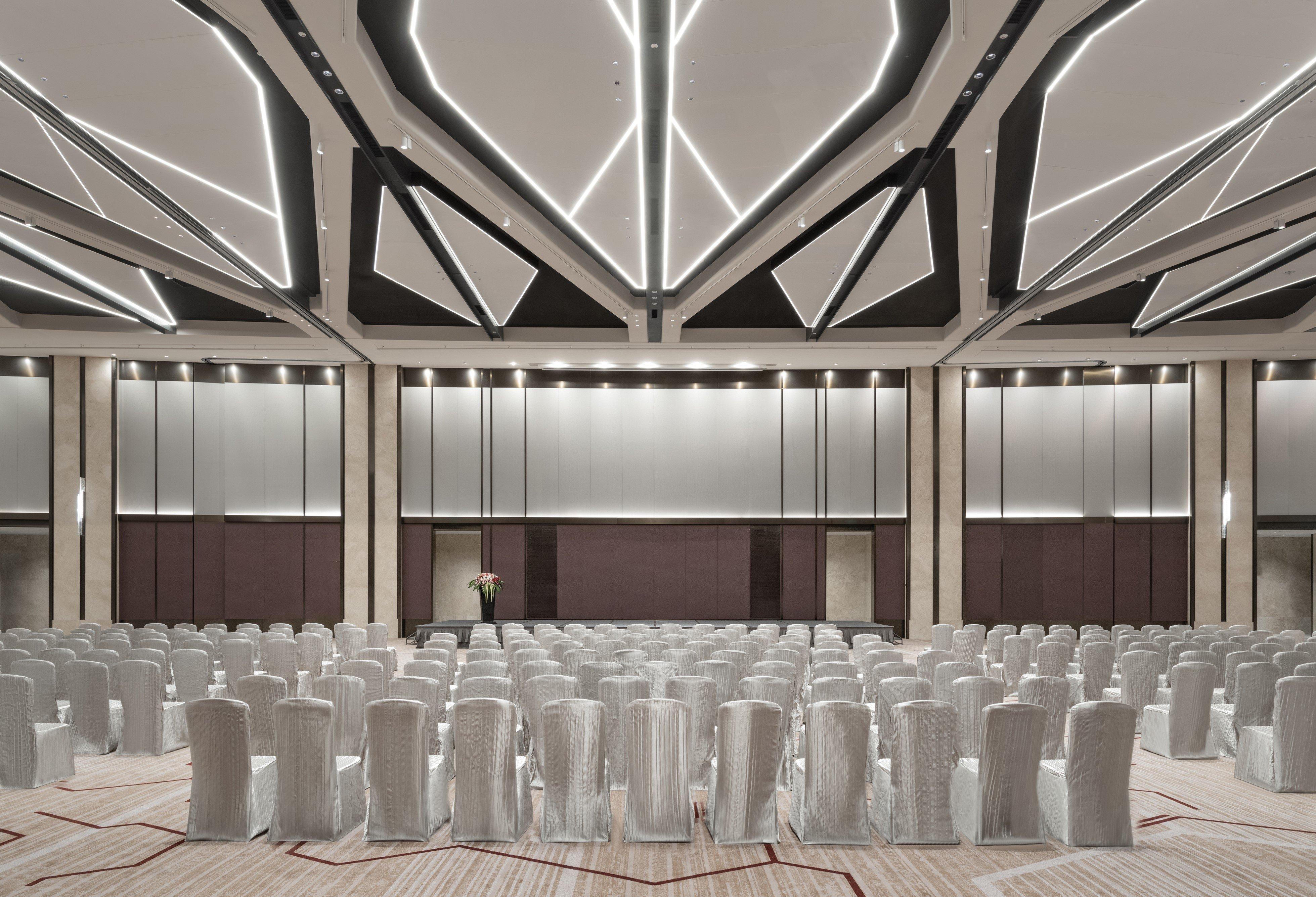 Holiday Inn Chongqing Guanyinqiao By Ihg Exterior photo